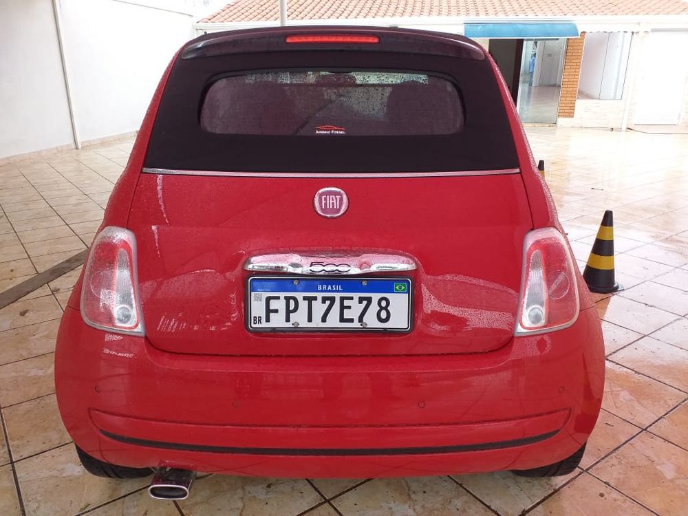 Instalação de placa em Fiat 500